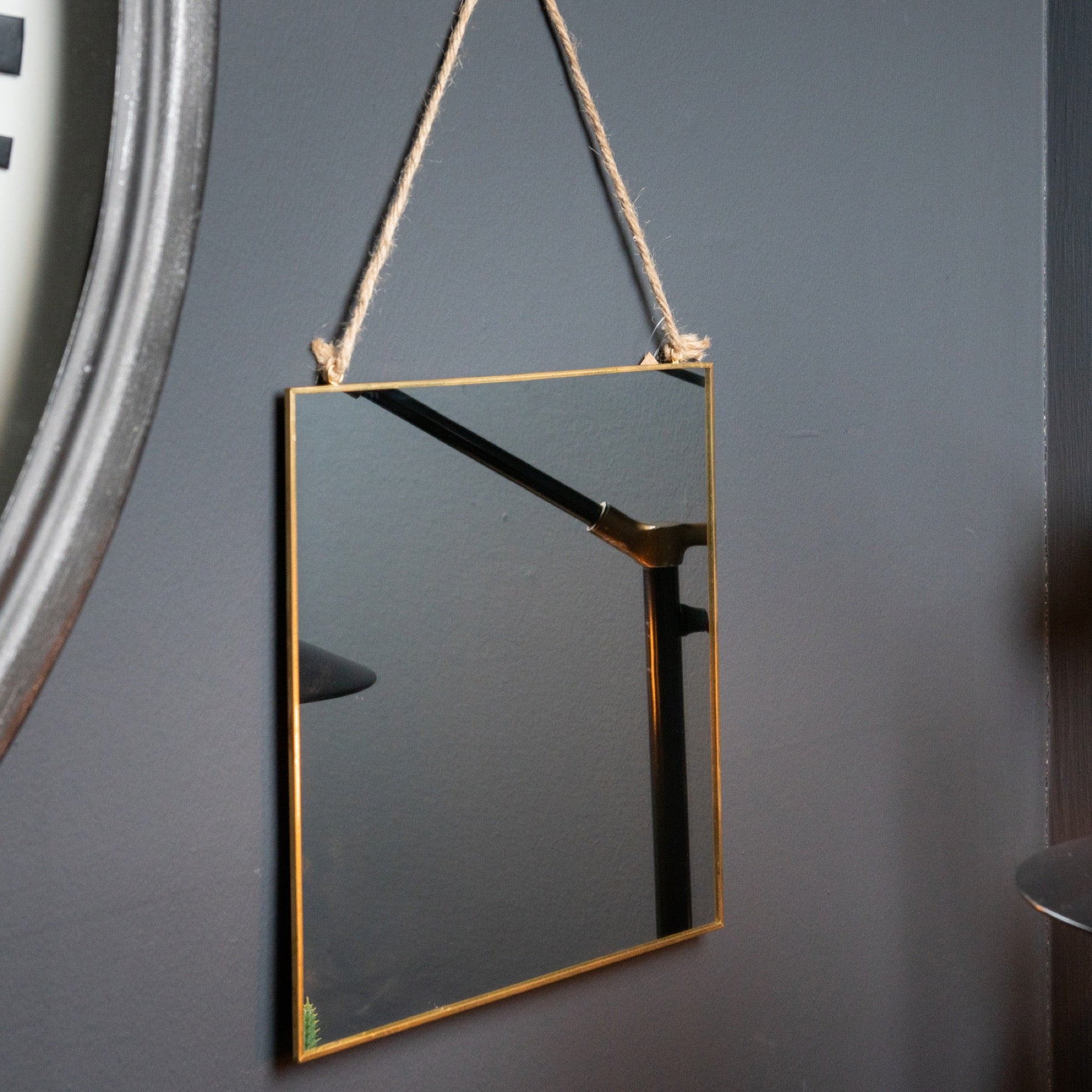 Hill Interiors Gold Edged Square Hanging Wall Mirror