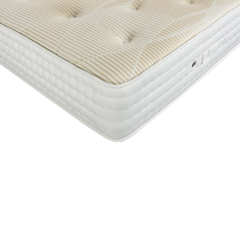 Sweet Dreams, Mia Orthopaedic 2000 4ft Small Double Pocket Sprung Mattress