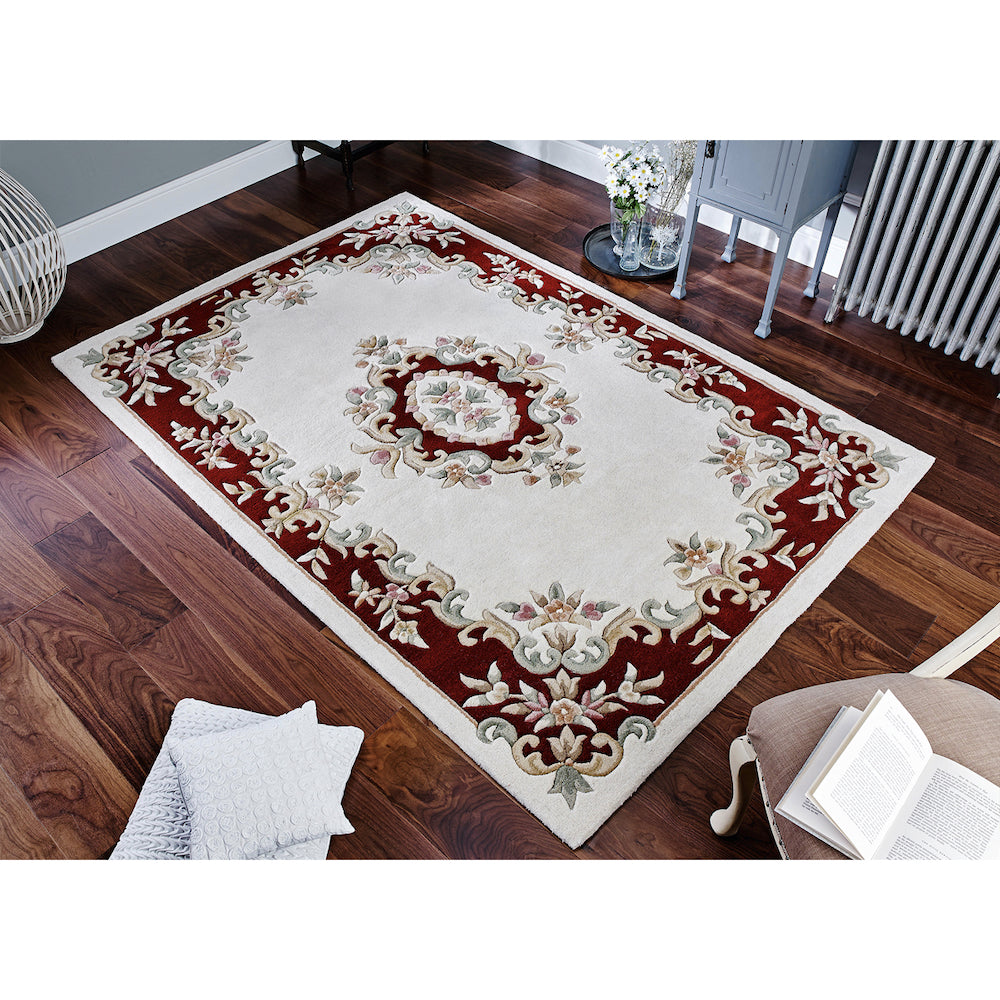 Oriental Weavers, Royal Traditional Rug in Cream & Red